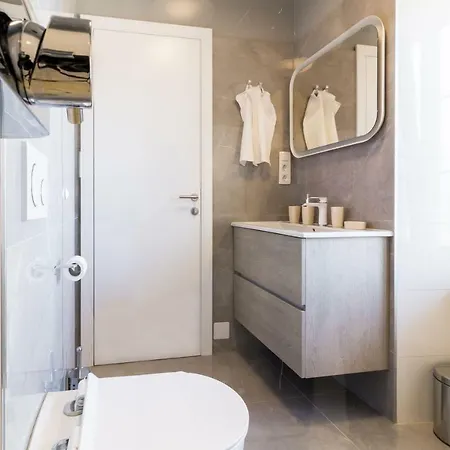 Luxury 7heaven Apartment *