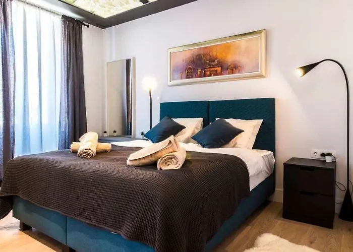 Luxury 7heaven Apartman